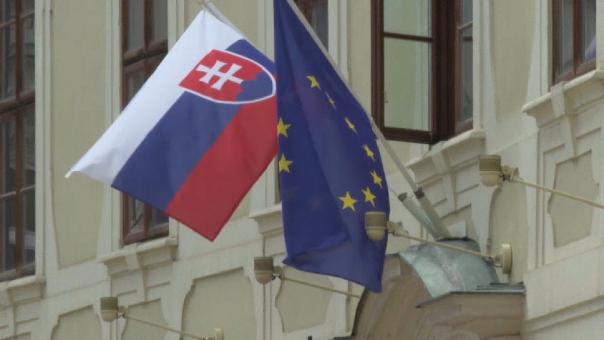 Выборы в Европарламент: в субботу голосуют избиратели Словакии, Италии, Мальты, Латвии 