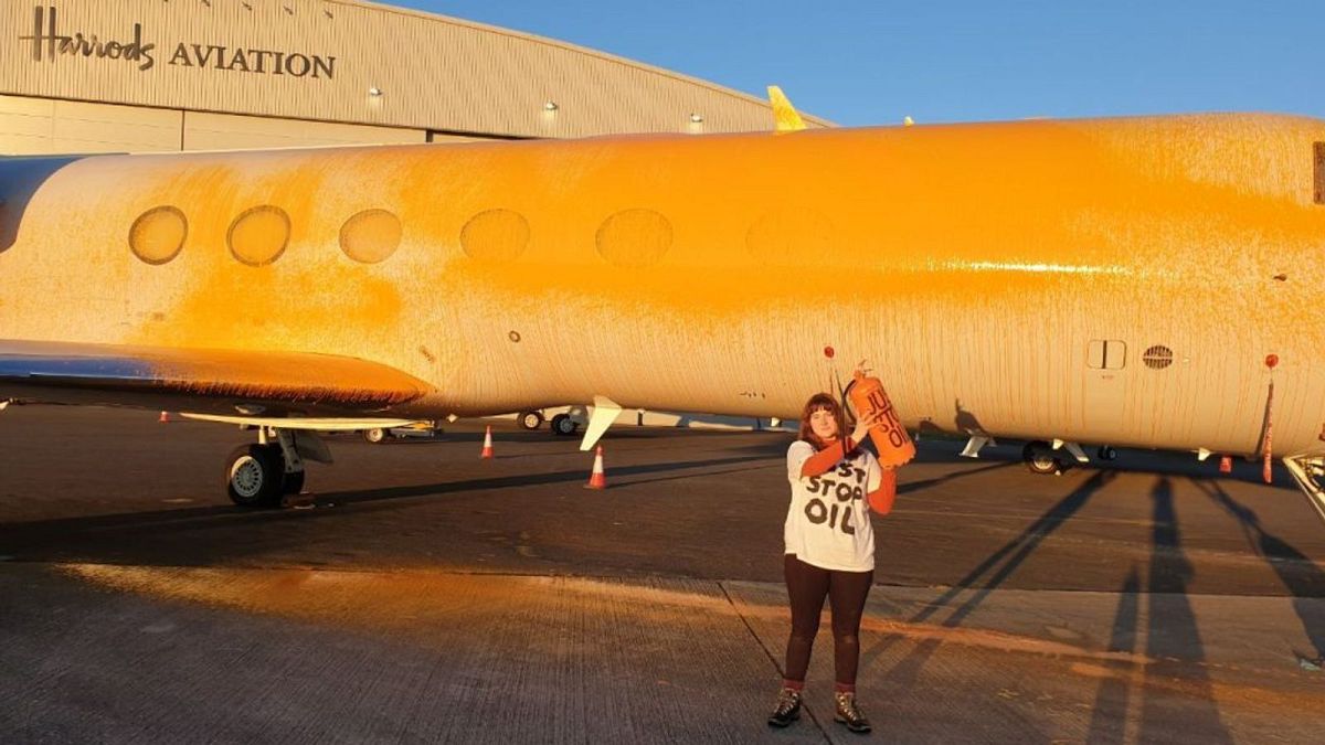 Just Stop Oil targets Taylor Swift&rsquo;s jet &ndash; and fails to locate it 