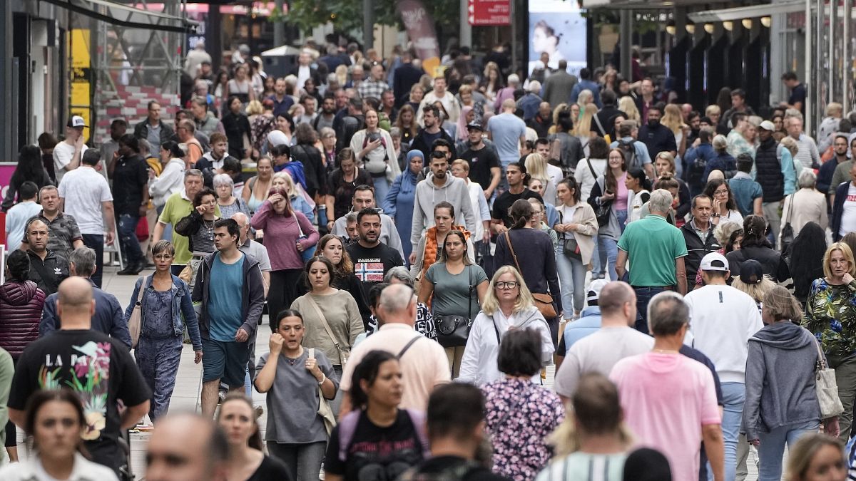Eurozone inflation accelerates in May: Are ECB rate cuts in doubt? 