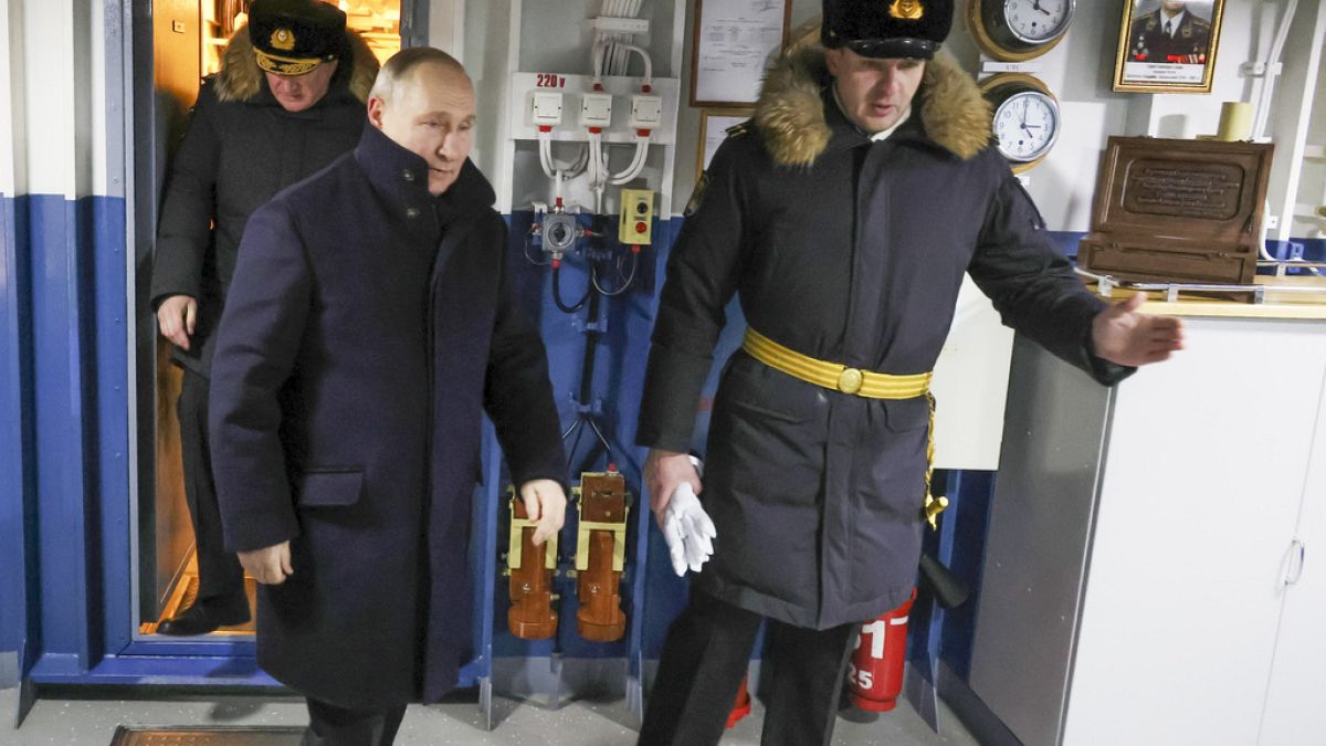 The Sea of Putin. Are Russian submarines in the Caribbean a threat to NATO? 