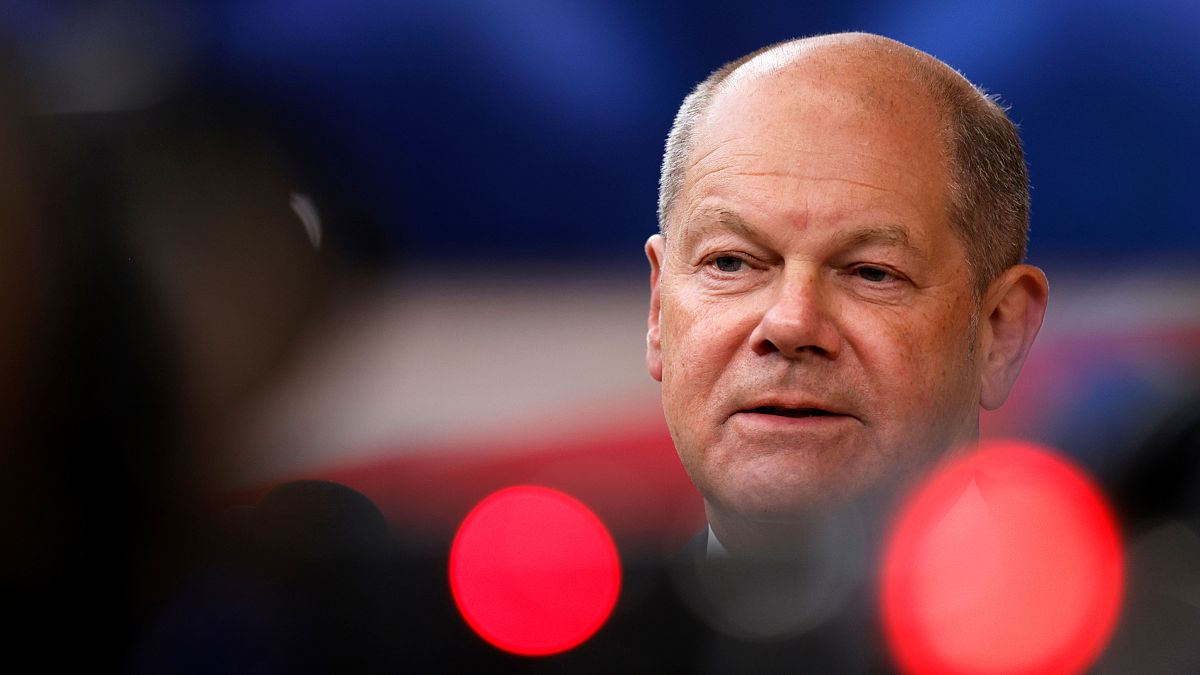 Scholz vows to improve handling of irregular migration 