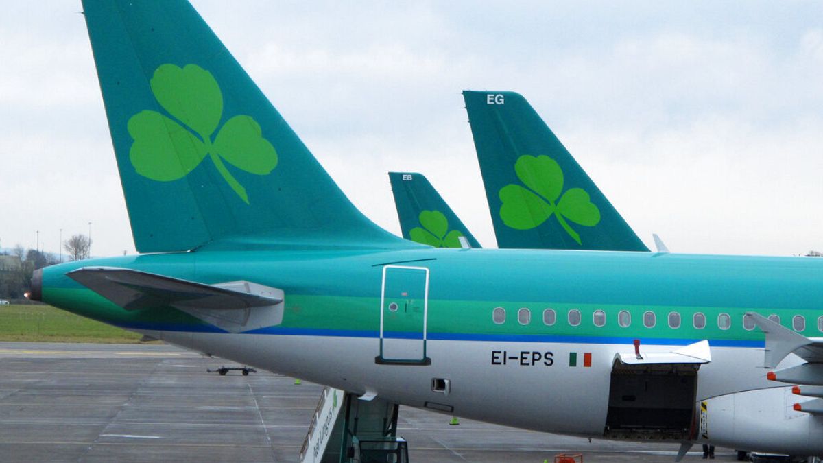Pilots to announce verdict of Aer Lingus strike ballot after contested first round 