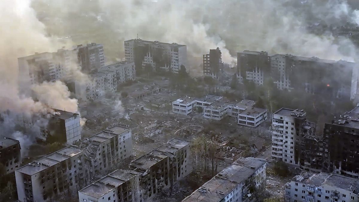 Russia escalates drone attacks on Ukraine's frontline cities 