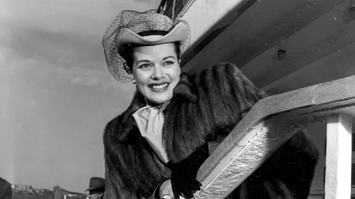Legendary Hollywood and Broadway star Janis Paige dies aged 101  