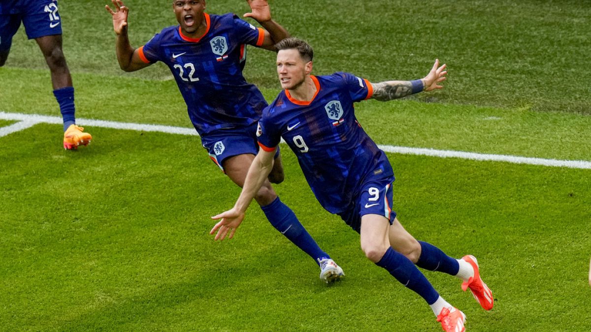 The Netherlands wins first Euros match, England and Serbia fans clash ahead of match 