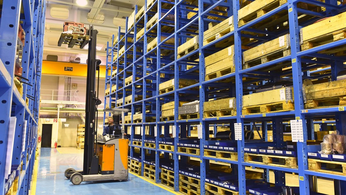 Final manufacturing figures show Eurozone inching towards recovery in May 