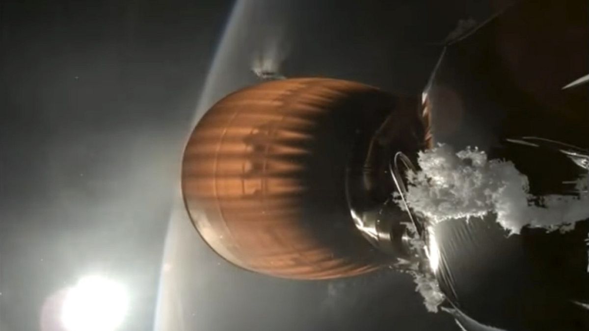 SpaceX rocket accident leaves Starlink satellites in wrong orbit 