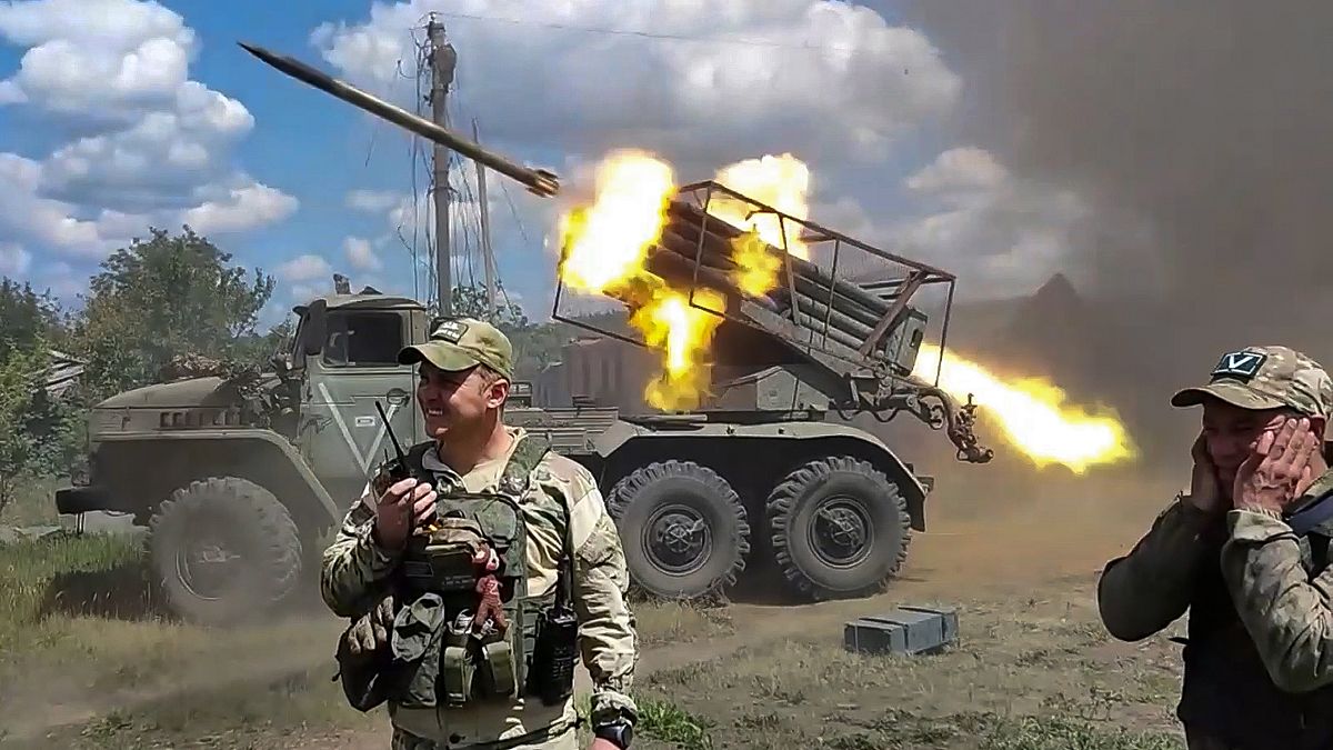 Украинские дроны ударили по складу боеприпасов в России  