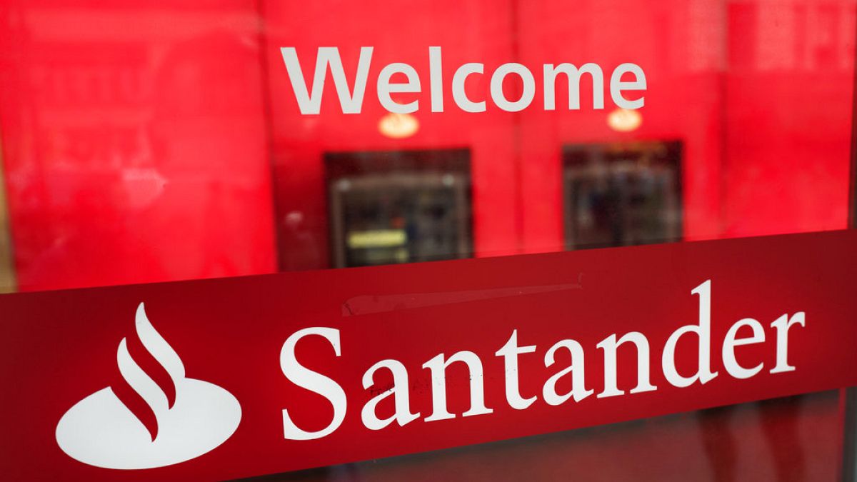 Dutch authorities fine Santander over 'irresponsible' lending