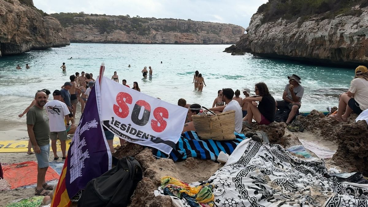 Mass tourism in Spain: drowning the Balearic Islands?  