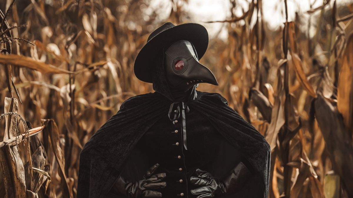 Why are we still seeing cases of plague and what symptoms should you look out for? 