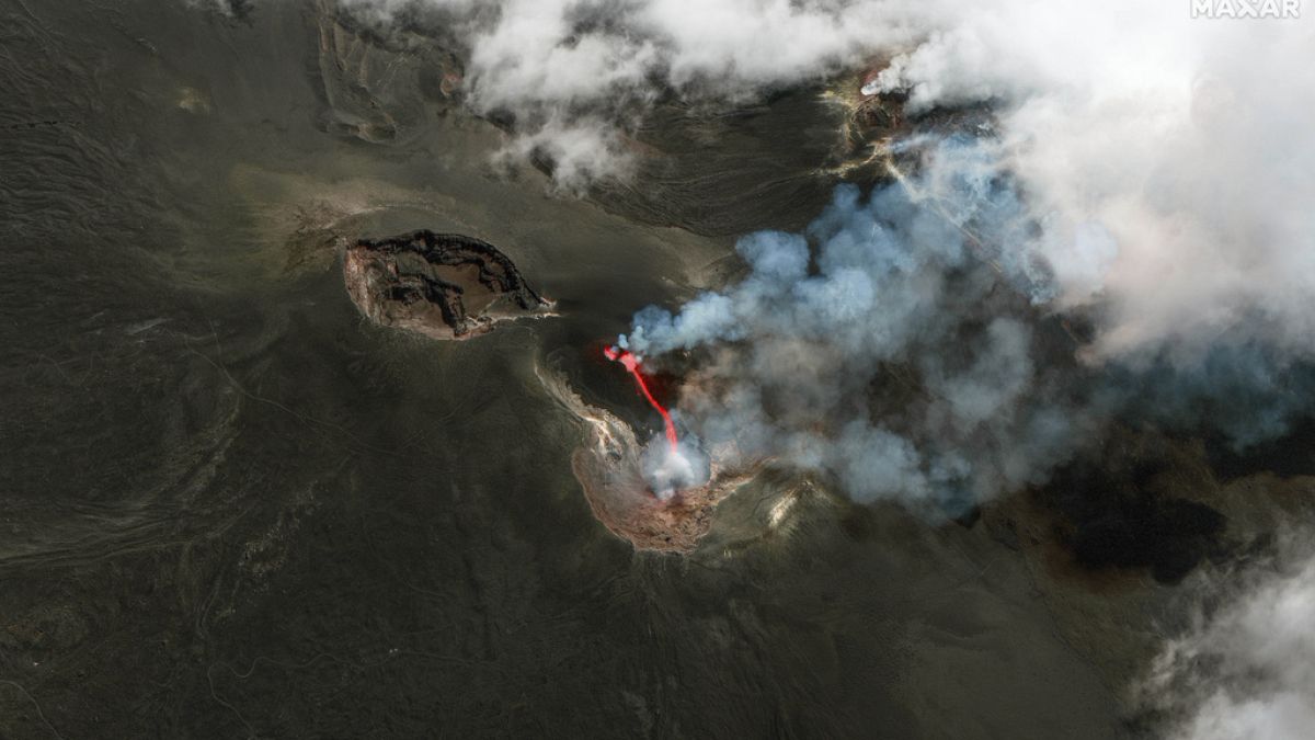 Mount Etna and Stromboli eruptions: Is it safe to travel to Sicily and are flights cancelled? 